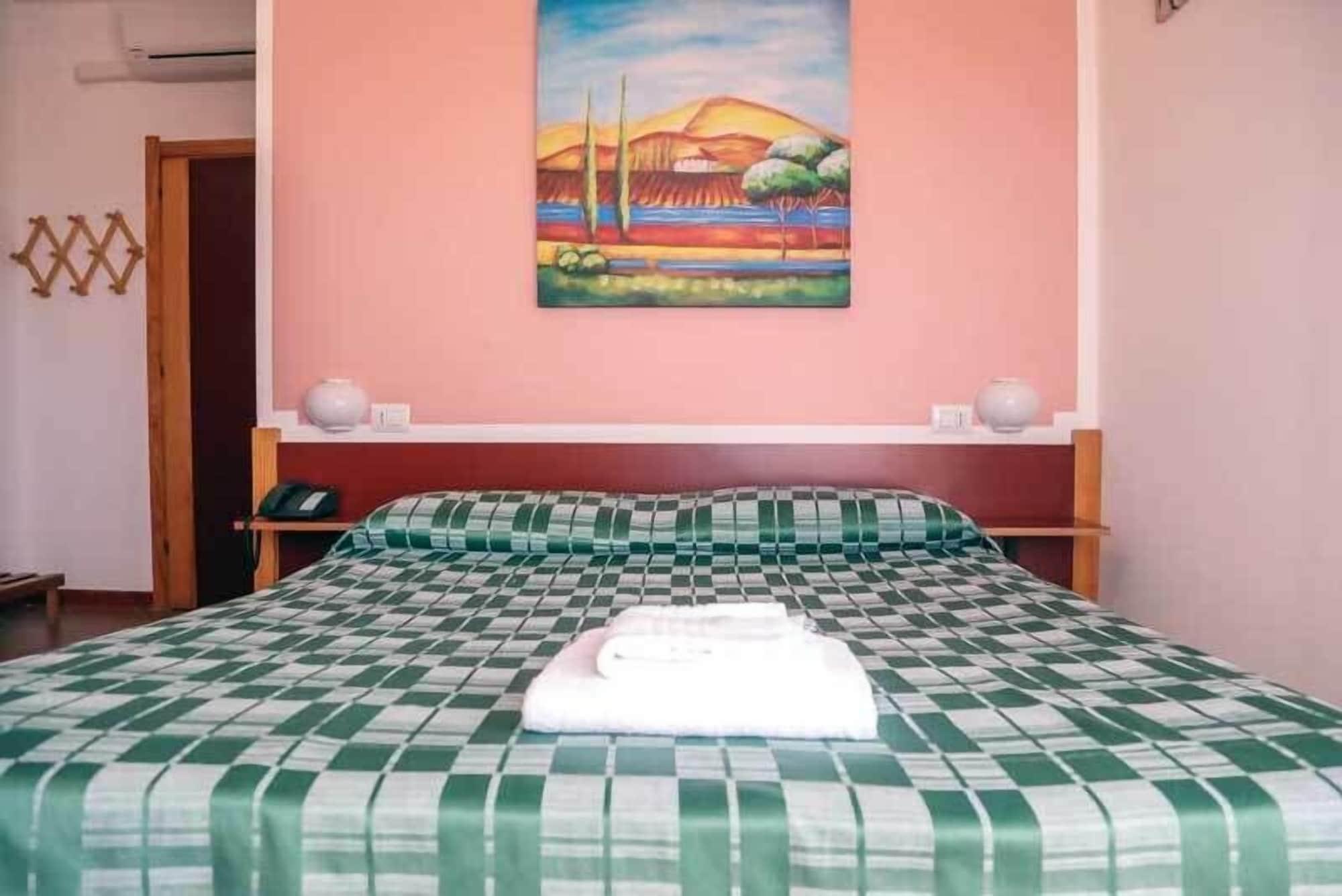 Hotel Mistral Alghero Exterior foto