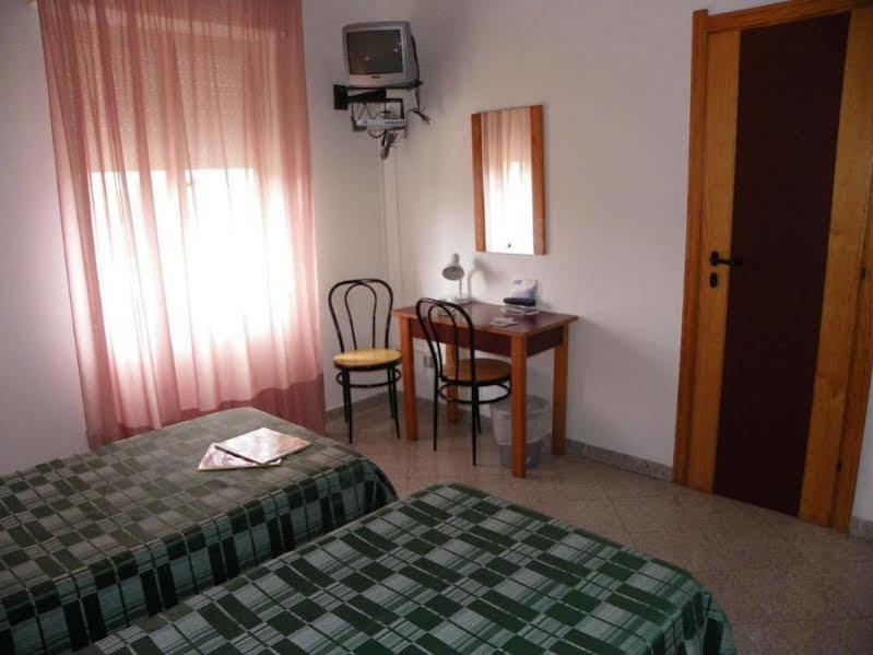 Hotel Mistral Alghero Exterior foto